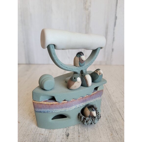 Rustic ceramic bird nest iron spring unique decor - Picture 2 of 10